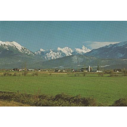 Chilliwack BC Canada Stunning Landscape 1980s Postcard