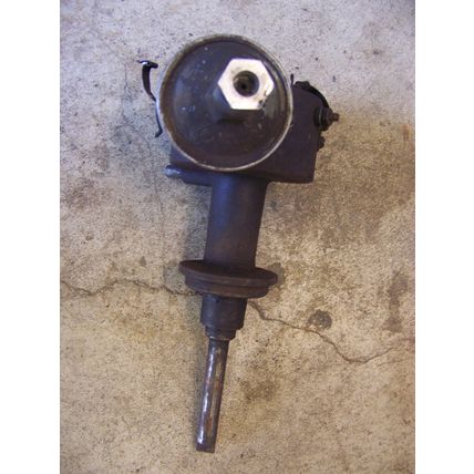 1957 CHRYSLER 300C 392 HEMI DISTRIBUTOR #1689325 SPLASH PROOF OEM NEW YORKER