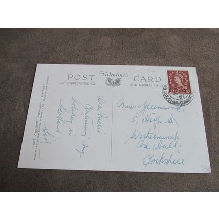 Clan Gordon Tartan Postcard - Loch Lomond - A1610 / Artist
