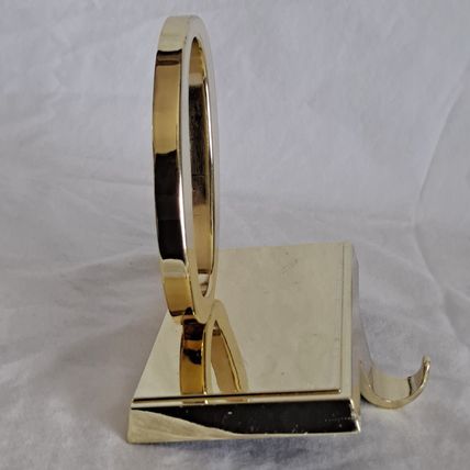 Metal GOLD Colored Letter O Christmas STOCKING HANGER Holder Mantel Hook Holiday