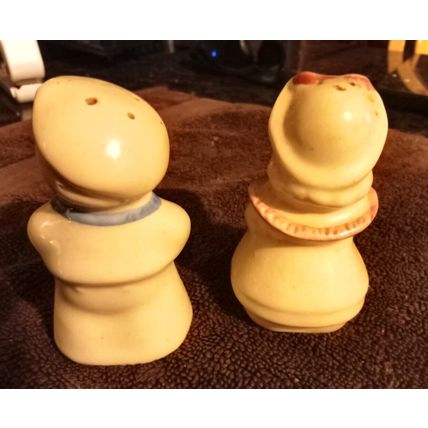 Old Vintage Shawnee Salt & Pepper Shakers Boy Blue & Bo Peep 3 1/2" Tall 1940s