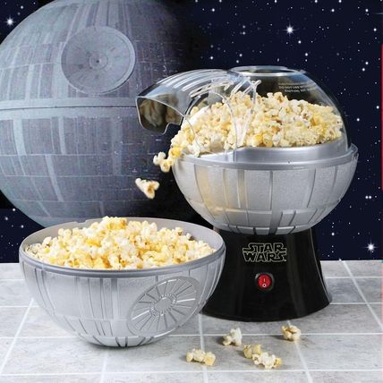 Uncanny Brands Star Wars Death Star Popcorn Maker - Hot Air Style with Removable