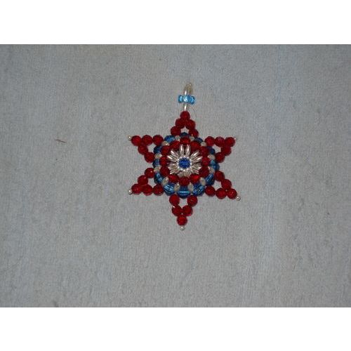 Hand Made Bead Christmas Star Ornament Suncatcher Red/B