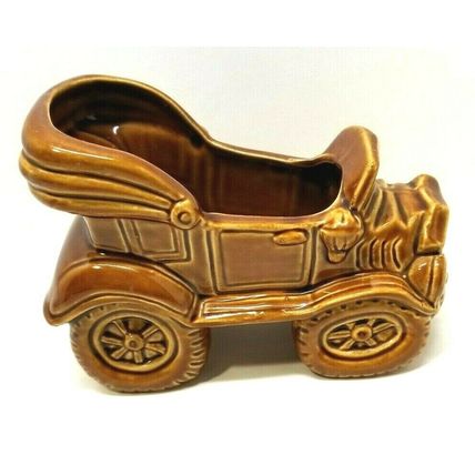 Vintage 4 1/4" Ceramic Brown Car Planter, Made in Japan (G18)
