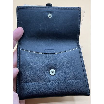 The Coolest Cute EUC Very rare vintage black leather small COACH ID card wallet