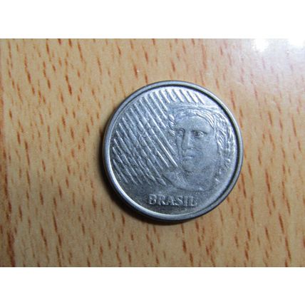 Brazil Brasil 1997 5 Centavos Coin