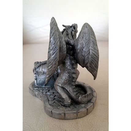Tudor Mint - The Ferocious Dragon by Sally Clarke #3865