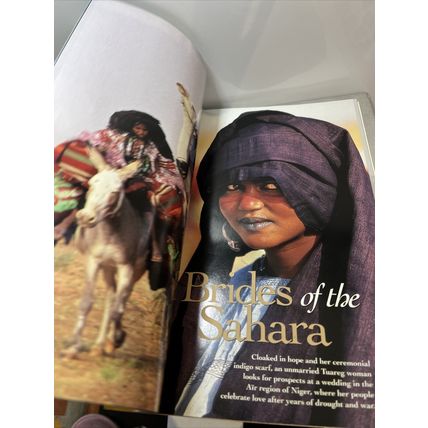 National Geographic Magazine February 1998 Queen Maud Land - Vintage Collectable