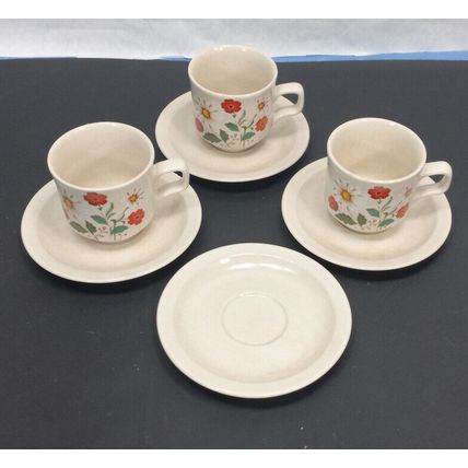 Vintage Sunshine Stoneware Coffee Cups White Red Flowers Set Of 3 Mugs 4 Saucers