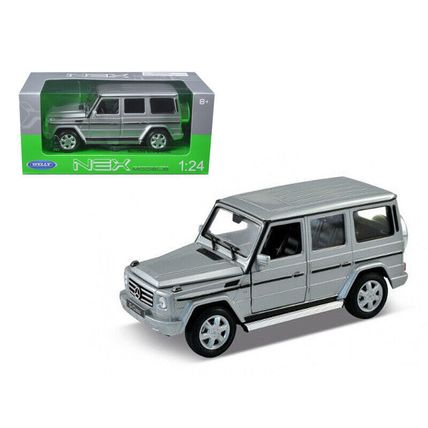 Mercedes Benz G Class Wagon Silver 1/24-1/27 Diecast Model Car by Welly