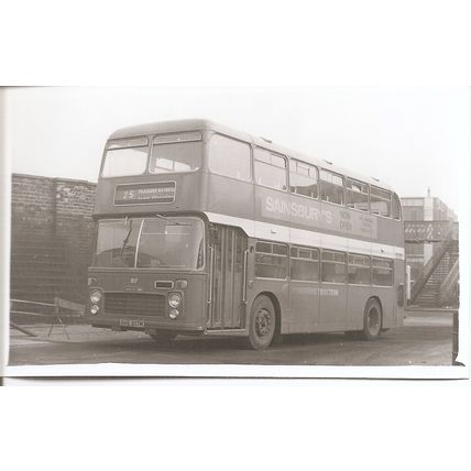 Black & White Photograph of Yorkshire Traction Co. Ltd. - SHE 817M