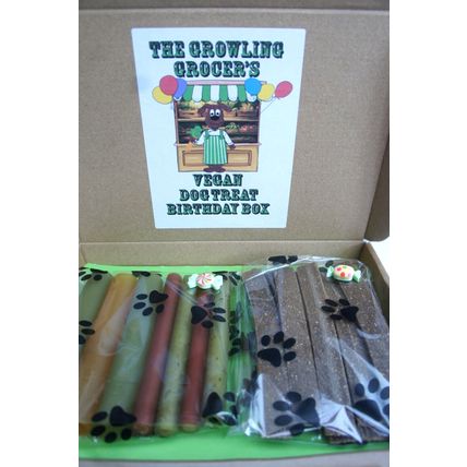 THE GROWLING GROCER'S VEGAN BIRTHDAY DOG TREAT GIFT BOX HEALTHY VEGE TREATS