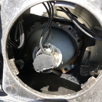 2010-2013 Mercedes E 350 550 400 Headlight Right Passenger Halogen 2128209661