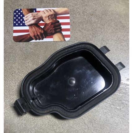 Volvo 9169362 Left Driver's High Beam Headlight Lamp Bulb Dust Cover Hella