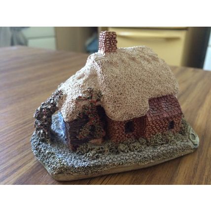 Lilliput Lane Spring Bank Handmade Collectable Cottage Vintage
