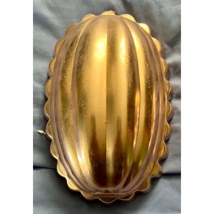 Oval Copper Tone Jello Mold 2 1/2 cup w/Wall Hanging Metal-Vintage #200