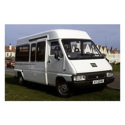 pu0983 - Alderney Tours Bus AY 2246 at Braye Harbour - photograph 6x4