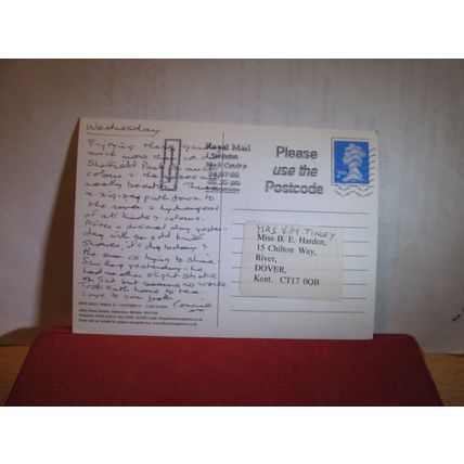 ABBEY HOUSE GARDENS, MALMESBURY, WILTSHIRE used postcard 2002 pm =