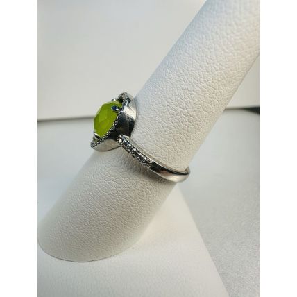 Ring Bomb Party Sz7 RBP Radiant Green Gem Rhodium P Band Costume Jewelry
