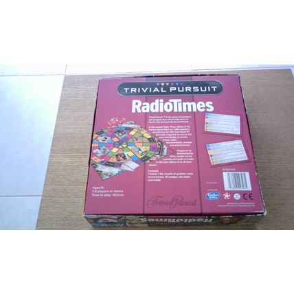 TRIVIAL PURSUIT: RADIO TIMES EDITION ( Hasbro Gaming) 2014