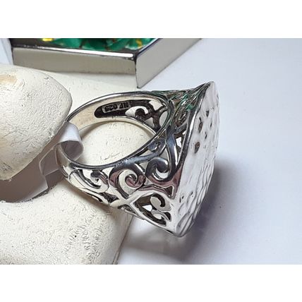 Estate Hammered Top open Scrolled sides 9.2 gram Bold Sterling Silver Ring#16900