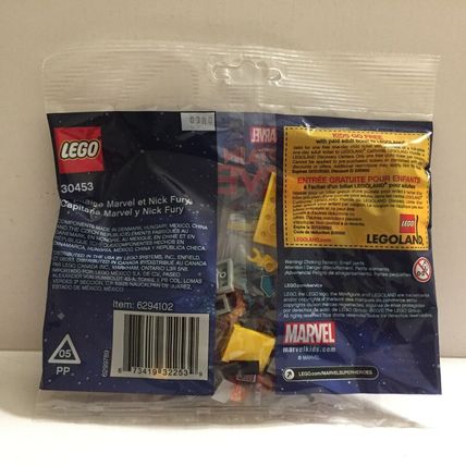 New Captain Marvel & Nick Fury Polybag Set #30453 - 32 Pieces