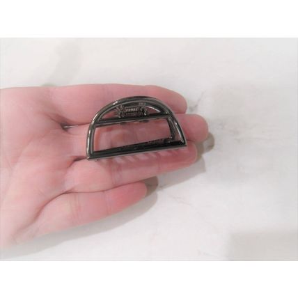 Small/ medium rose gold or silver round arc metal hair claw clip
