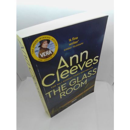 Ann Cleeves 4 Vera PBs Sea Gull / Harbour Street / Glass Room / Moth Catcher