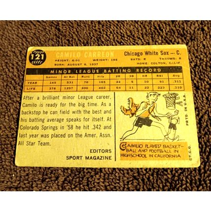 1960 Topps # 121 Camilo Carreon Chicago White Sox Catcher 3.0 VG Condition