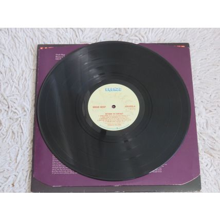 URIAH HEEP, RETURN TO FANTASY GATEFOLD VINYL LP. WITH TOUR SLIP AND TICKET .