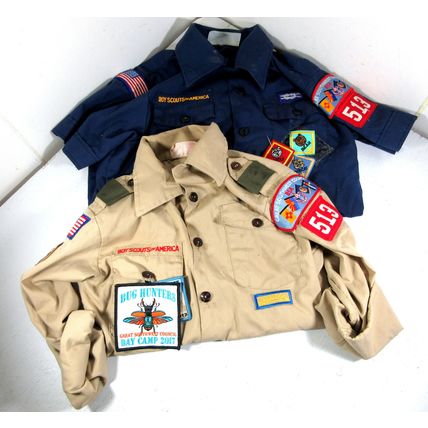 Lot of 2 BOY SCOUTS of America Short Sleeve Shirts 595 & 84092 + Many Patches