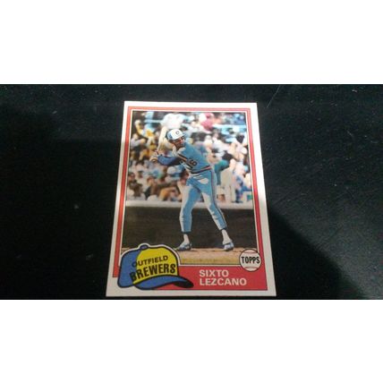 1981 Topps Card # 025 Sixto Lezcano Excellent (5) Milwaukee Brewers