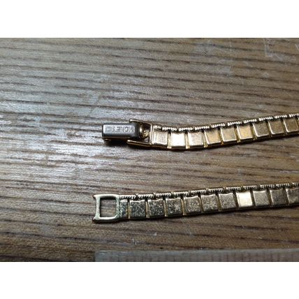 vintage Monet necklace gold tone