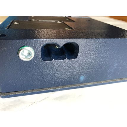 NEW SCHMERSAL AZM 415-33ZPDK-24VAC/DC SAFETY SWITCH,UI 250V IEC 609475-1 AC15,AY