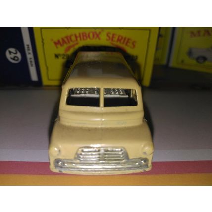 Matchbox - No29 Bedford Milk Truck - new copy box -