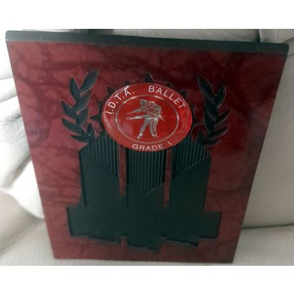 International Dance Teachers’ Association Award Plaque : Ballet Grade I