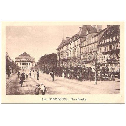 67 - Strasbourg - place Broglie