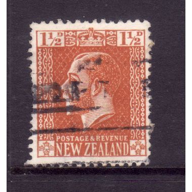 NEW ZEALAND 1918 SG 438 1 1/2d ORANGE BROWN FINE USED#5