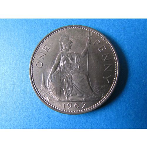 1967 QUEEN ELIZABETH II ONE PENNY FREE POST. (b) H
