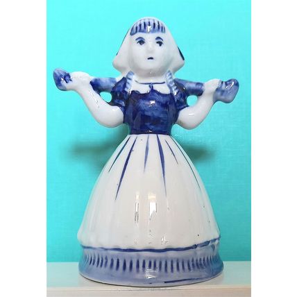 DELFT - BLUE - WHITE CERAMIC BELL MILKMAID - DUTCH NATIONAL COSTUME - 11 x 7 cm