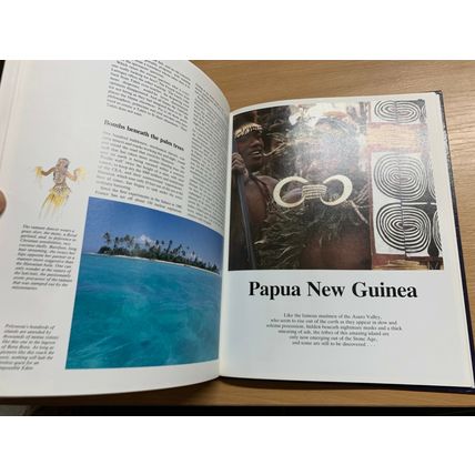 1991 "PEOPLE AND PLACES - AUSTRALIA & SOUTH PACIFIC" LARGE HARDBACK BOOK (P5)