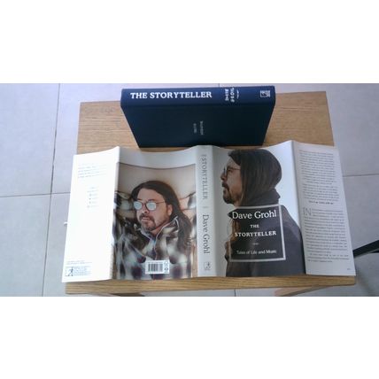 THE STORYTELLER: TALES OF LIFE AND MUSIC by David Grohl (Hardback) 2021