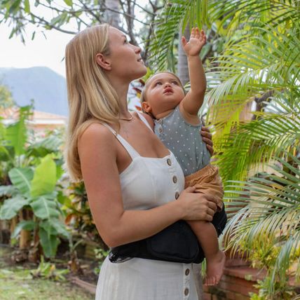 Tushbaby the Original Safety-Certified Hip Carrier for Babies & Toddlers: Machin