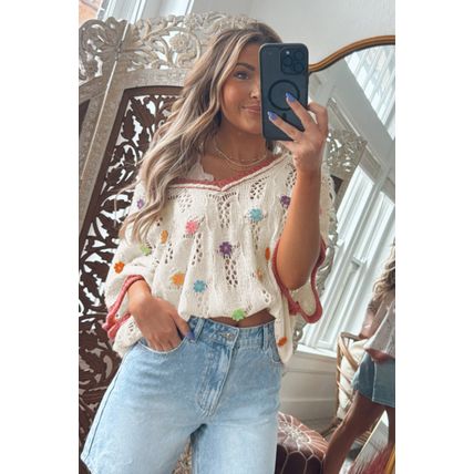 Delicacy Embroidered Flowers Colorblock Edge Hollowed Sweater