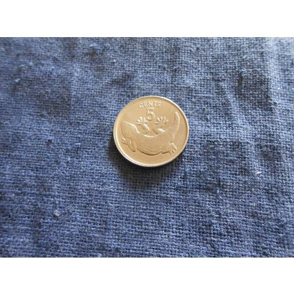 1979 KIRIBATI 5 CENTS COIN.
