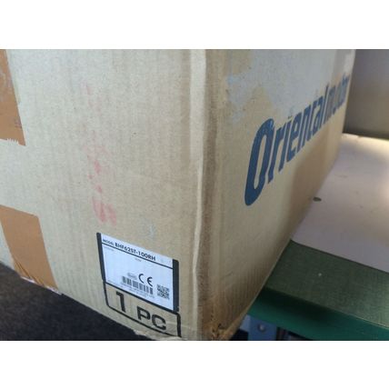 NEW ORIENTAL MOTOR SPEED CONTROL MOTOR SYSTEM BHF62ST-100RH,WITH OM FSP200-3,BQ
