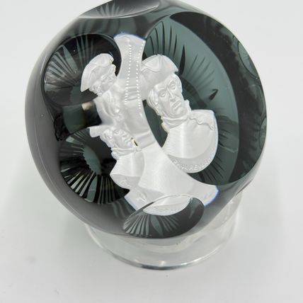 vintage CR. ALBRET France crystal PAUL REVERE paperweight Multifaceted Retro