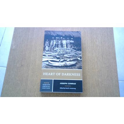 HEART OF DARKNESS by Joseph Conrad - Fifth Norton Critical Edition (Paperback)