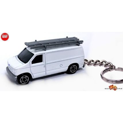 HTF KEYCHAIN WHITE FORD ECONOLINE VAN HANDYMAN REPAIR E-SERIES NICE GIFT