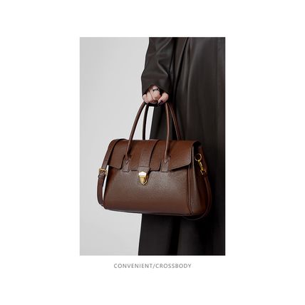 Genuine Leather Women Handbag and Shoulder Bag Brown